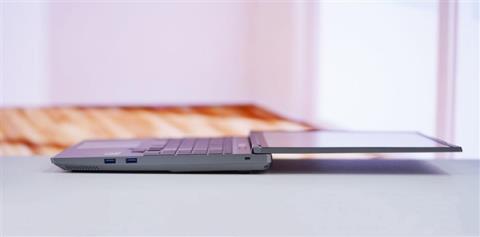 升级长江存储PC450固态硬盘 机械革命耀世16Ultra图赏(图7)