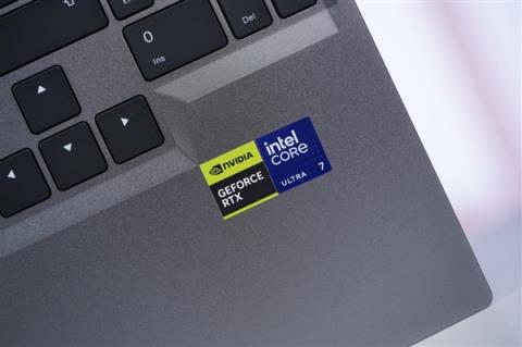 升级长江存储PC450固态硬盘 机械革命耀世16Ultra图赏(图20)