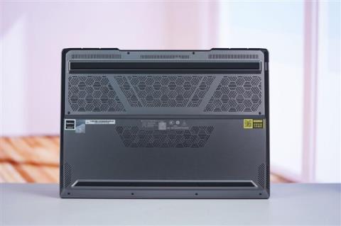 升级长江存储PC450固态硬盘 机械革命耀世16Ultra图赏(图24)