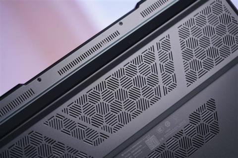 升级长江存储PC450固态硬盘 机械革命耀世16Ultra图赏(图25)