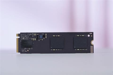 升级长江存储PC450固态硬盘 机械革命耀世16Ultra图赏(图33)
