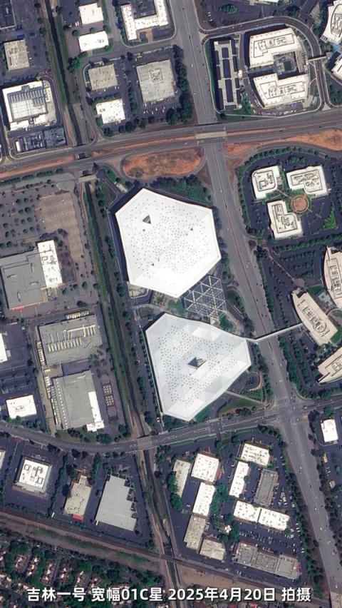 从太空看NVIDIA的 “奋进号” 总部：无处不在的三角形(图2)