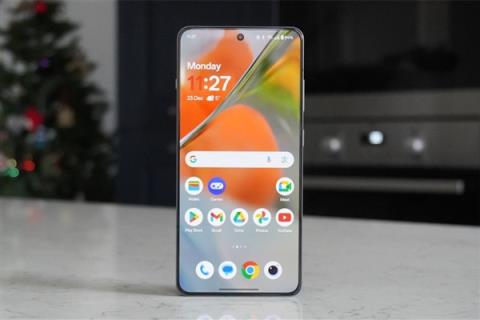 一加15前瞻：全球首发高刷高分屏 屏幕对标iPhone17ProMax(图2)