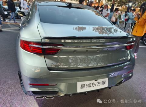 智能油车新卷王！10万预算闭眼选 高速NOA已标配 这很吉利(图11)