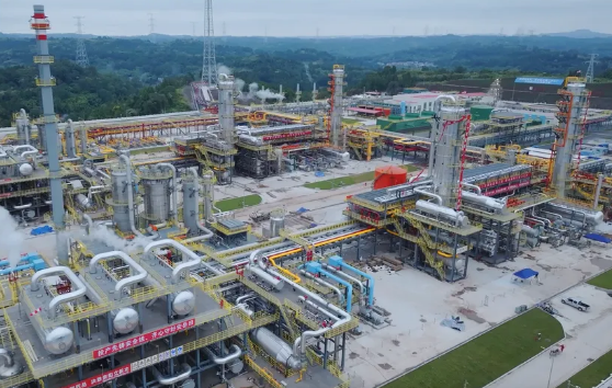 国内单套最大天然气净化厂建成投产:关键设备国产化率达100%-图2 国内单套最大天然气净化厂建成投产:关键设备国产化率达100%-图2