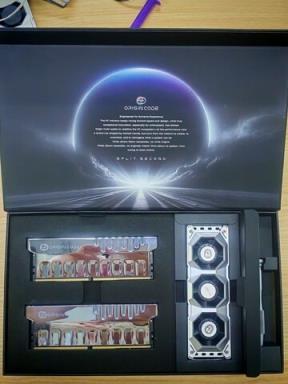 内存市场迎来OriginCode新品牌：出手即DDR5-6200CL26王炸！还有三风扇散热(图3)