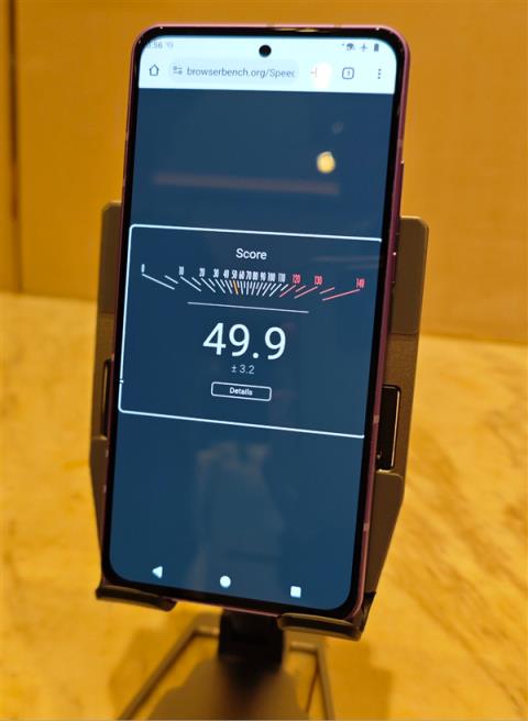 第五代骁龙8至尊版首发测试：CPU流畅度、AI双双暴涨超50％(图4)