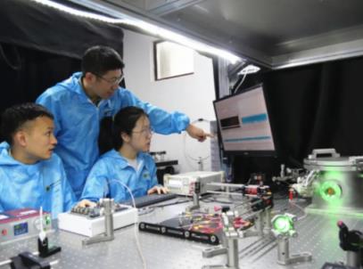 我国学者首次造出超级“声尺”：用于水下成像、生物医学成像等(图1)