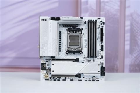蓝宝石首款X870主板！高端X870APURE现身：标价约2300元(图4)
