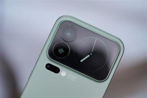 妙享背屏秒变游戏掌机！小米17Pro图赏(图16)