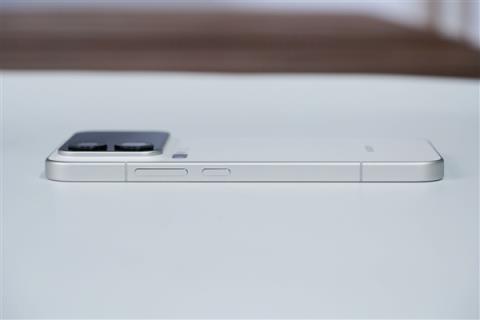 多一块屏对标iPhone17ProMax！小米17ProMax图赏(图14)