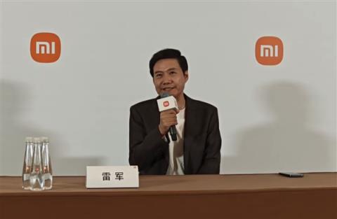 雷军：再次向李想本人表示崇高敬意 不少车企都是摸着理想过河