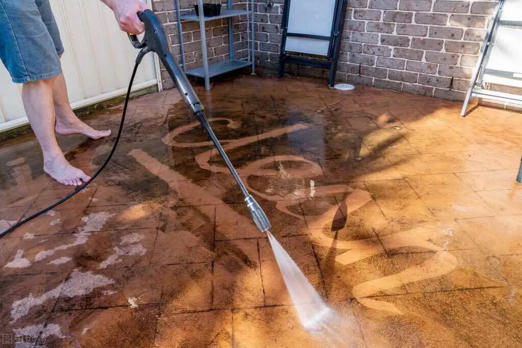 为什么拖地还有灰？天天搞卫生还是积灰？