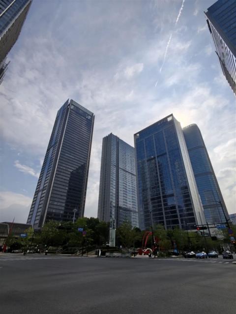 左手改名右手背屏 小米17Pro真能对标苹果吗(图33)