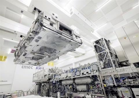 光刻机订单火爆 ASML：2027年将交货10套High-NAEUV和56套EUV(图2)