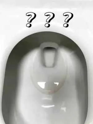 马桶内壁为什么变红？为什么马桶里总是有一圈红色啊啊啊？