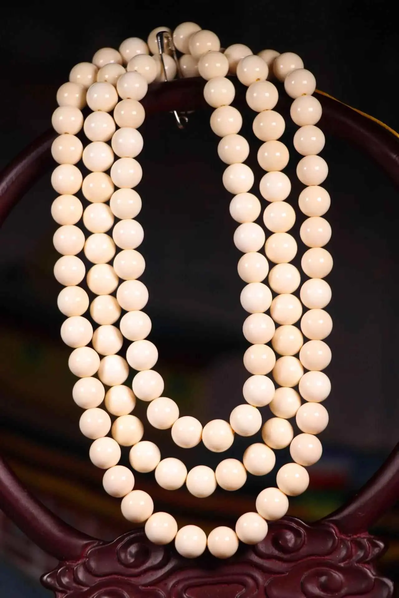 皇家为什么喜欢象牙？象牙是几品官员的配饰？