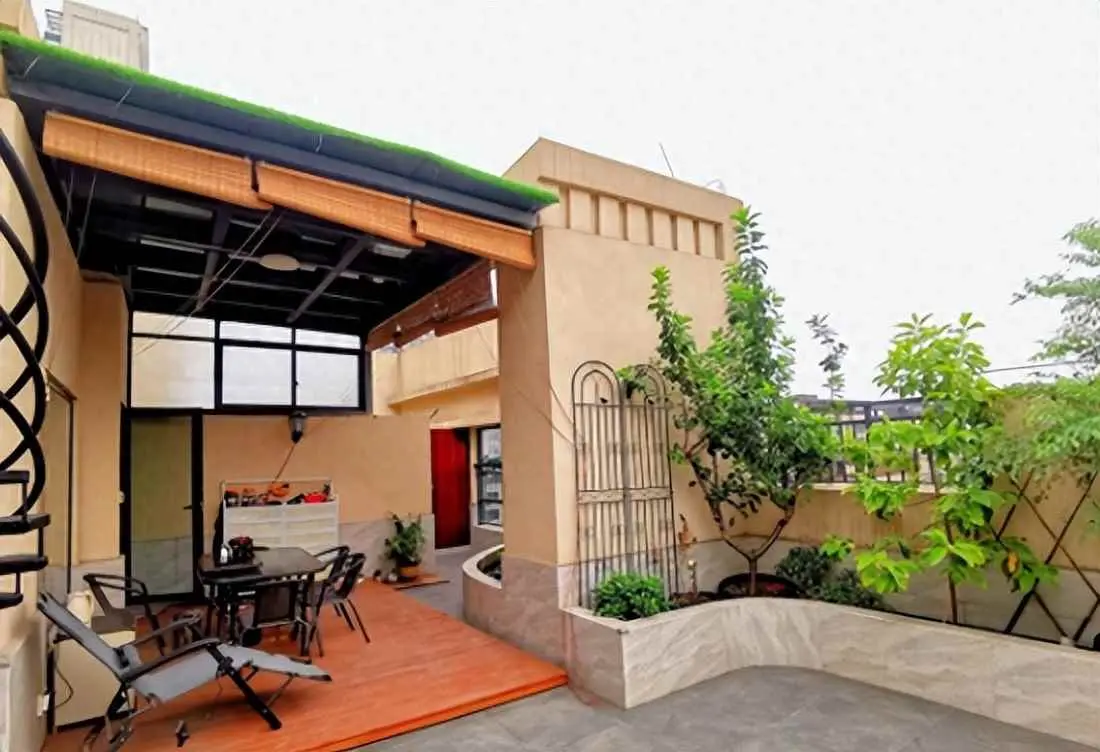 底楼为什么要便宜？为什么说“再穷也不要买一楼”？