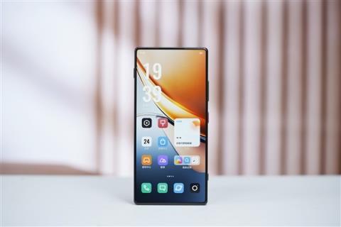 业内独家无孔真全面屏！努比亚Z80Ultra获认证：支持90W快充