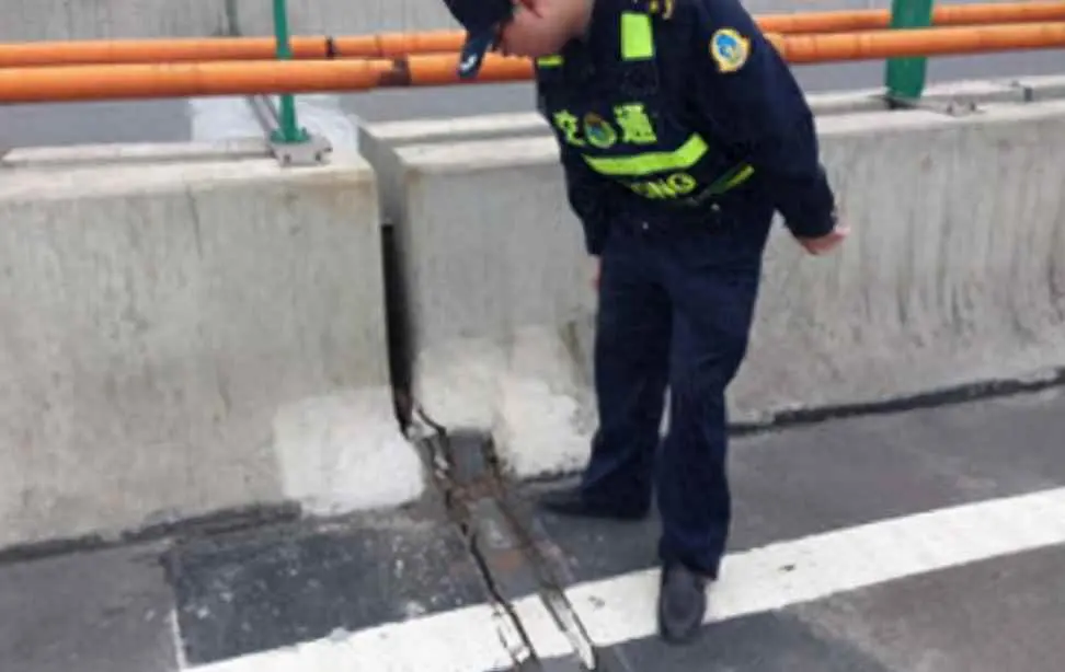 桥梁为什么要设伸缩缝？桥梁伸缩缝的作用表现