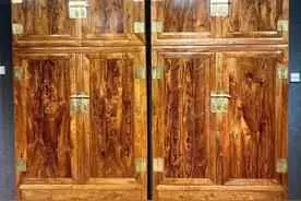 为什么要买红木家具？买红木家具，也是一种守财的智慧