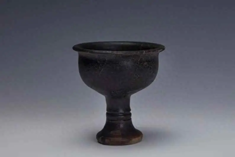 为什么陶瓷发黑？藏在文物里的中国传统色——黑色