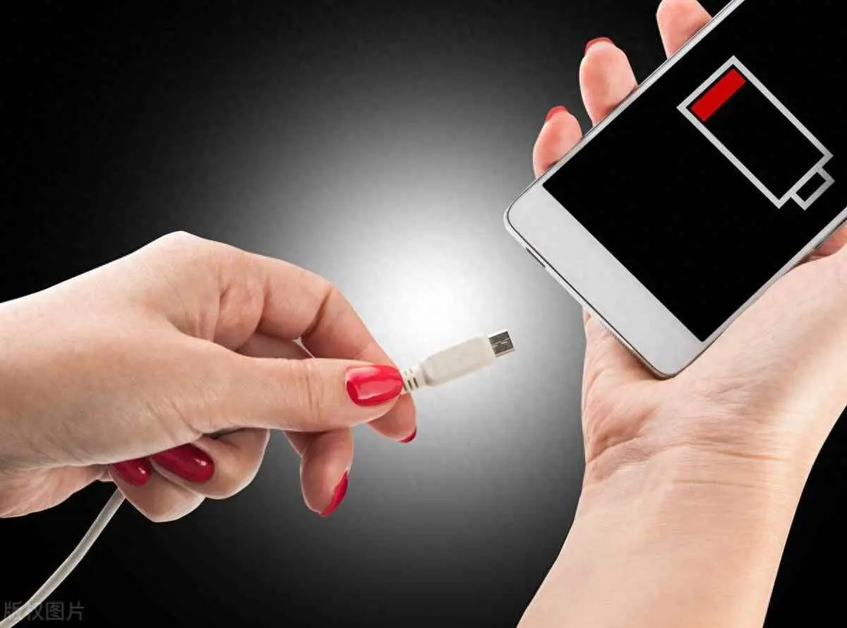 我手机为什么充不了电？手机充不进去电怎么办