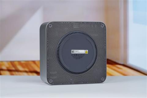 搭载AMD锐龙AIMax+ 395！零刻GTR9Pro迷你AI工作站图赏(图15)
