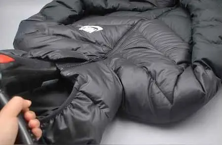 羽绒服为什么要刷洗？羽绒服的洗涤技巧