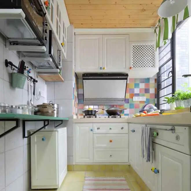 厨房为什么要放地垫？厨房需要放地垫吗？