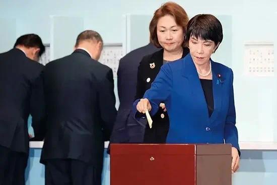 高市早苗成竞选热门，“安倍女孩”标签是福是祸！