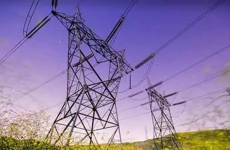 雷雨天跳闸为什么？输电线路跳闸原因太多！