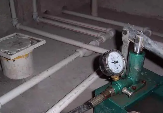 新房装修时水管为什么要打压试验？