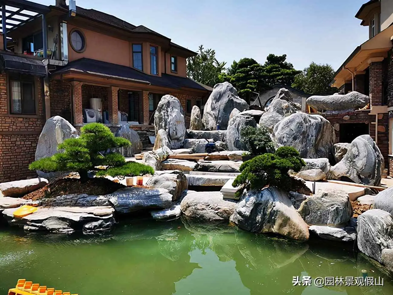 假山为什么制作？为什么越来越多人在庭院修建鱼池假山