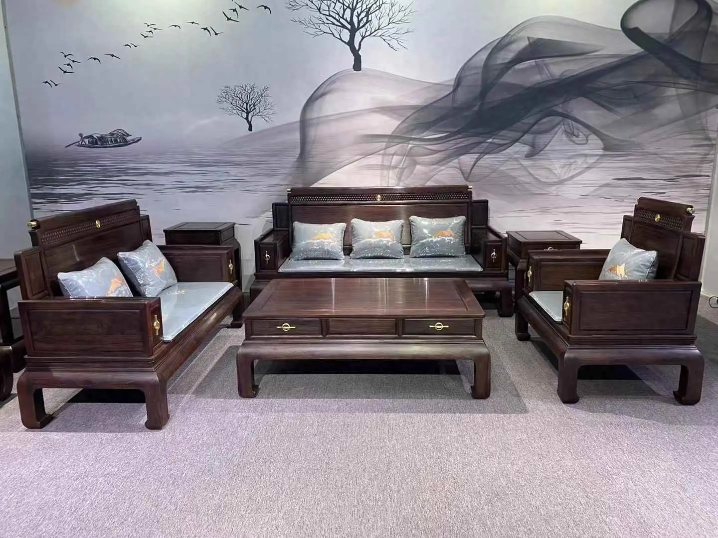 为什么红木那么贵？为什么现在红木家具这么贵