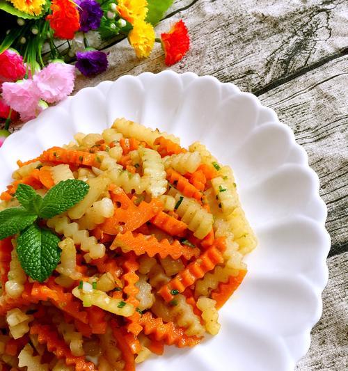 如何制作美味的拨丝土豆条（做法详解）