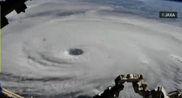 台风“夏浪”逼近!日本发布最高级别警报:可能遭遇数十年一遇灾害-图1 台风“夏浪”逼近!日本发布最高级别警报:可能遭遇数十年一遇灾害-图1