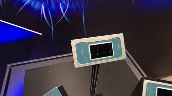 IntelPantherLake性能提升50%、功耗降低30%！18A工艺立大功