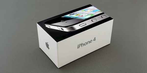 iPhone4“死亡之握”天线门修复细节揭秘：苹果仅修改了20字节数据