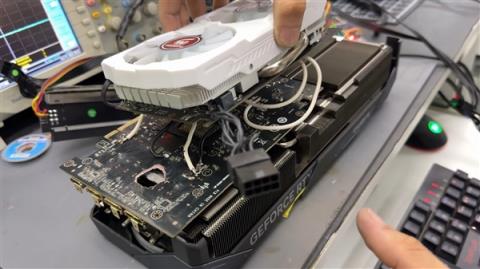 RTX5070Ti烧毁 出现一个大洞！竟然嫁接RX580救活了(图3)