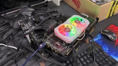 RTX5070Ti烧毁 出现一个大洞！竟然嫁接RX580救活了(图4)