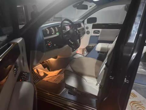 晋A99999劳斯莱斯154.4万元起拍 车牌号不拍卖(图4)
