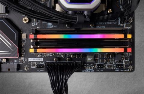 价格比DDR5还贵 三星等大厂已无法回头：DDR4内存还得涨价至少2年(图1)