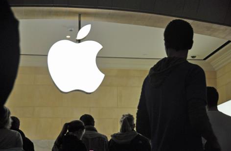 苹果前CEO发声：OpenAI成苹果AI时代劲敌 Siri显得十分滞后
