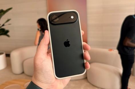 客服回应iPhone通话语音隔离：实际是“语音突显”功能 需手动开启(图1)