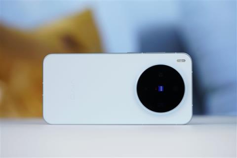 满血2亿灭霸主摄！vivoX300图赏(图7)