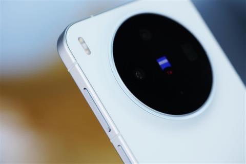 满血2亿灭霸主摄！vivoX300图赏(图18)