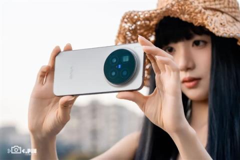 vivo刚发布的这台手机 让我不想再带相机出门(图8)