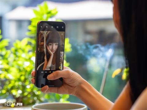 vivo刚发布的这台手机 让我不想再带相机出门(图16)