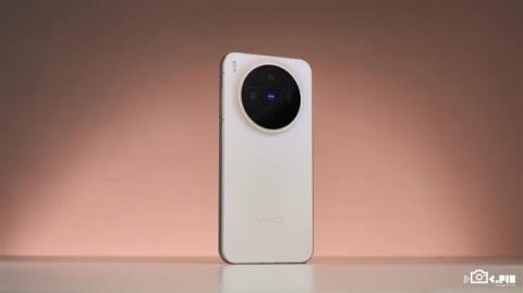 4399元起的vivoX300 能成为今年最强标准版手机吗(图4)